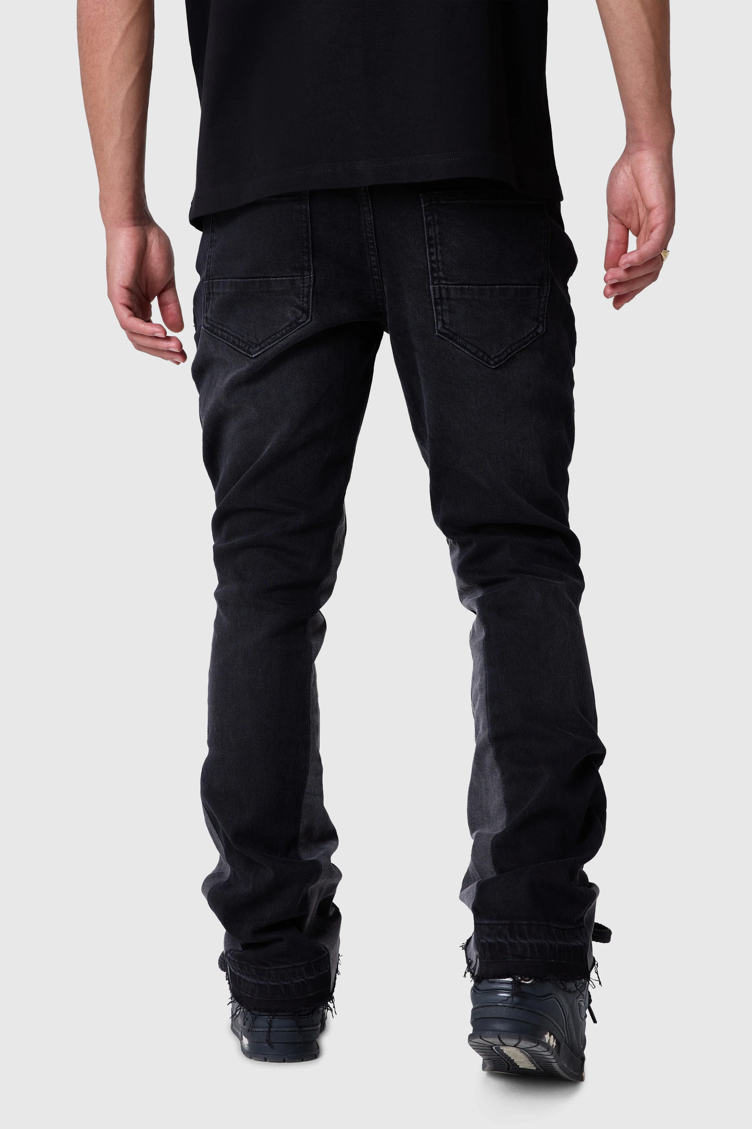 Carlo Flare Jean - Black - Image 3