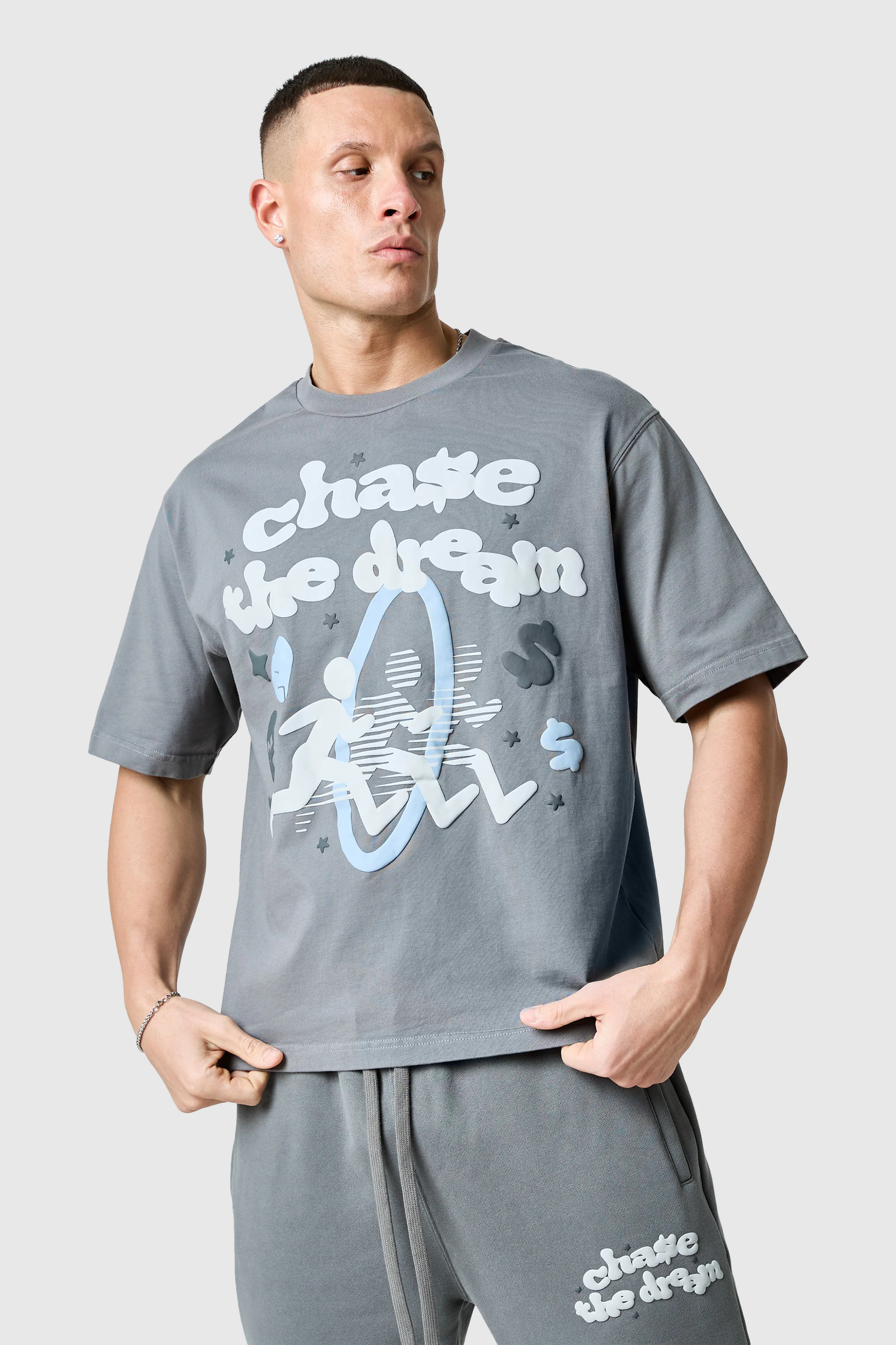 Chase The Dream Tee - Slate Grey - Image 4