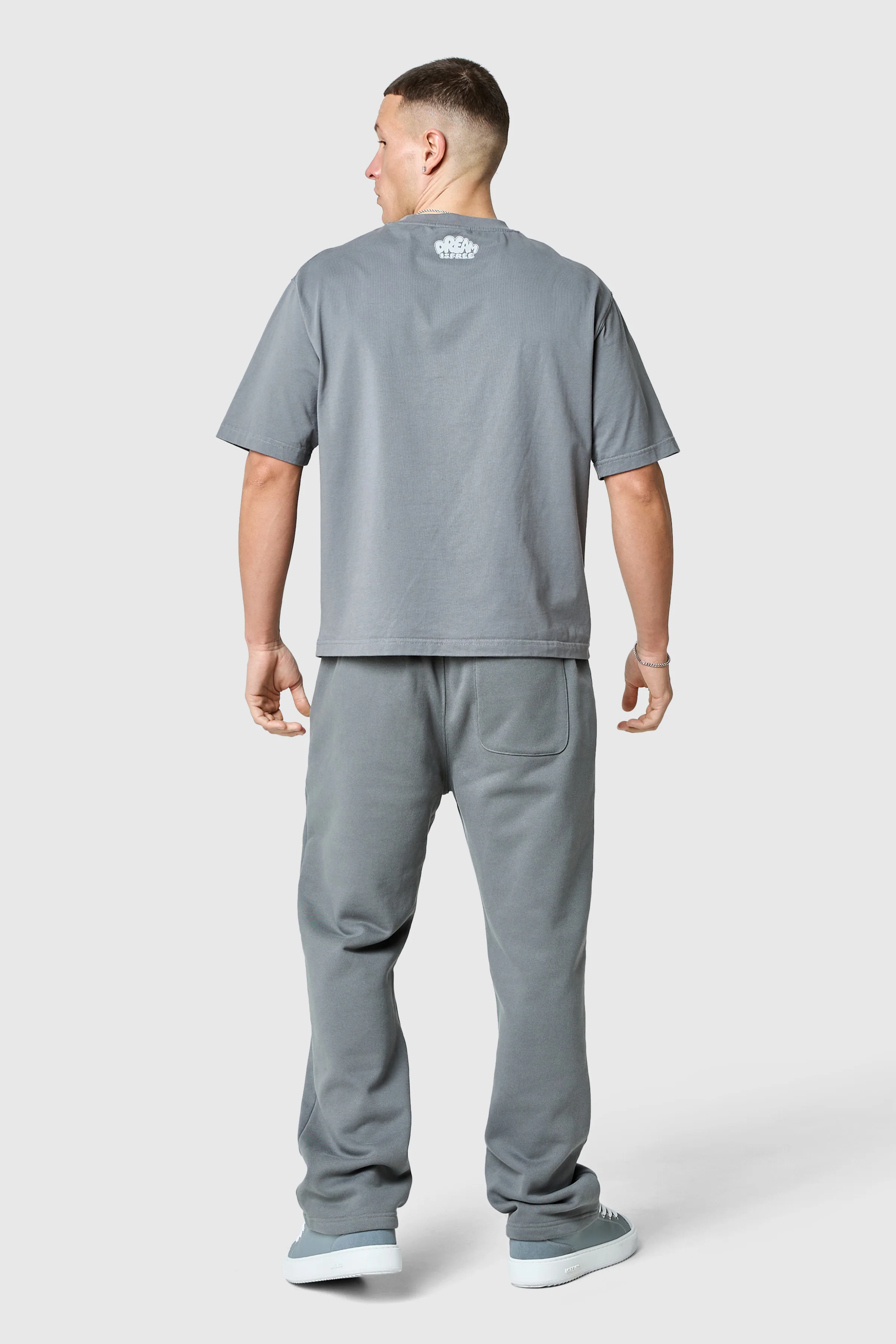 Chase The Dream Tee - Slate Grey - Image 7