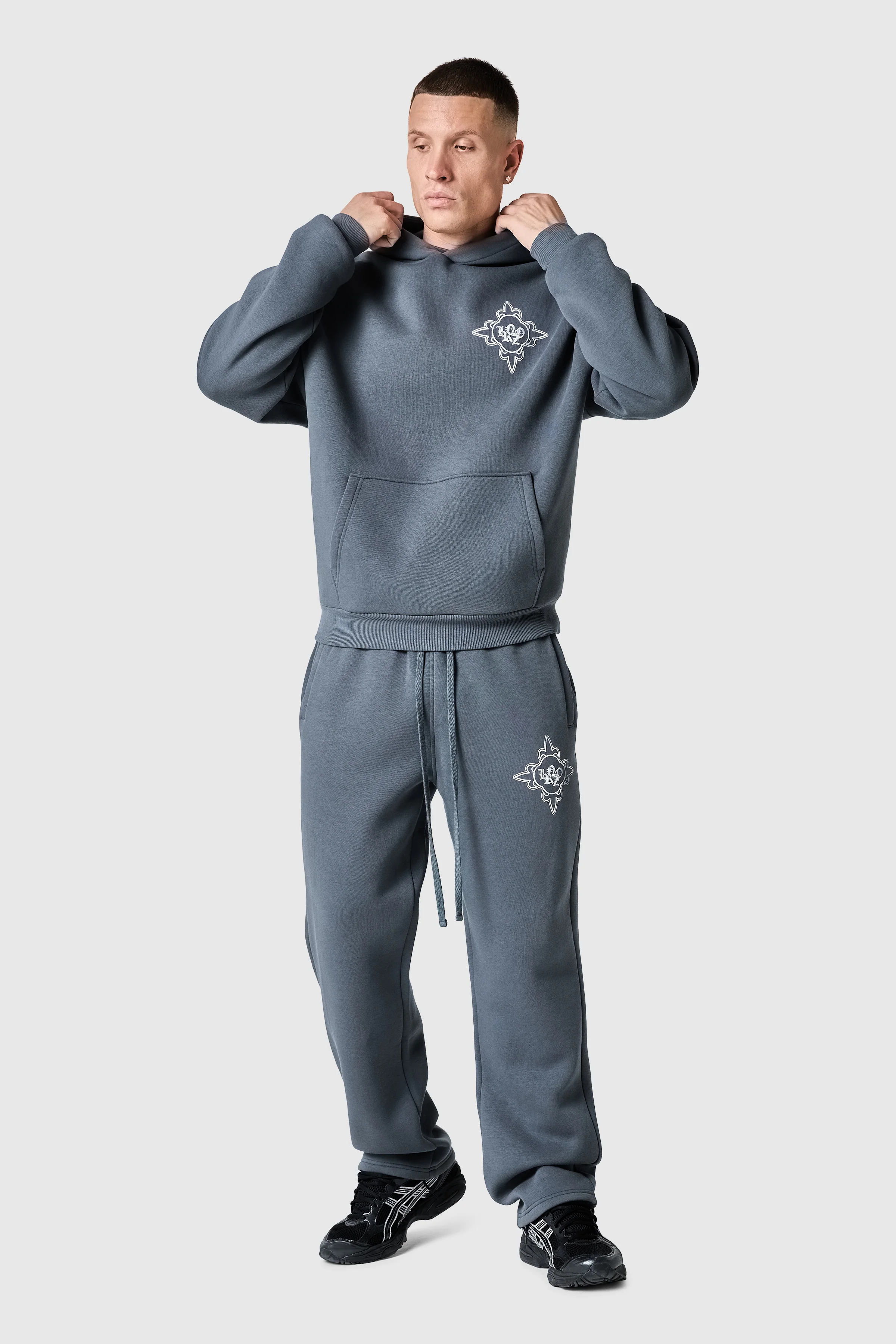 Icon Camo Hood - Graphite Grey - Image 6