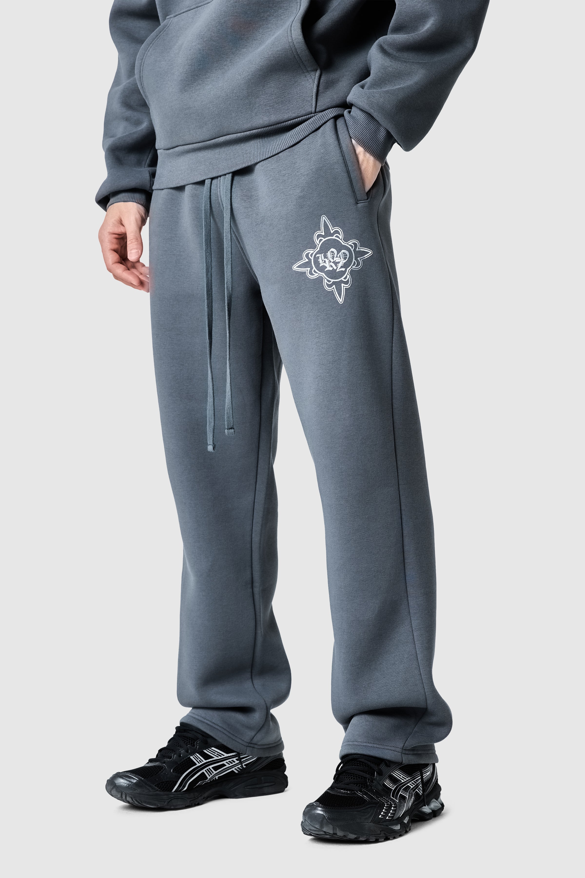 Icon Camo Tracksuit - Graphite Grey - Image 11