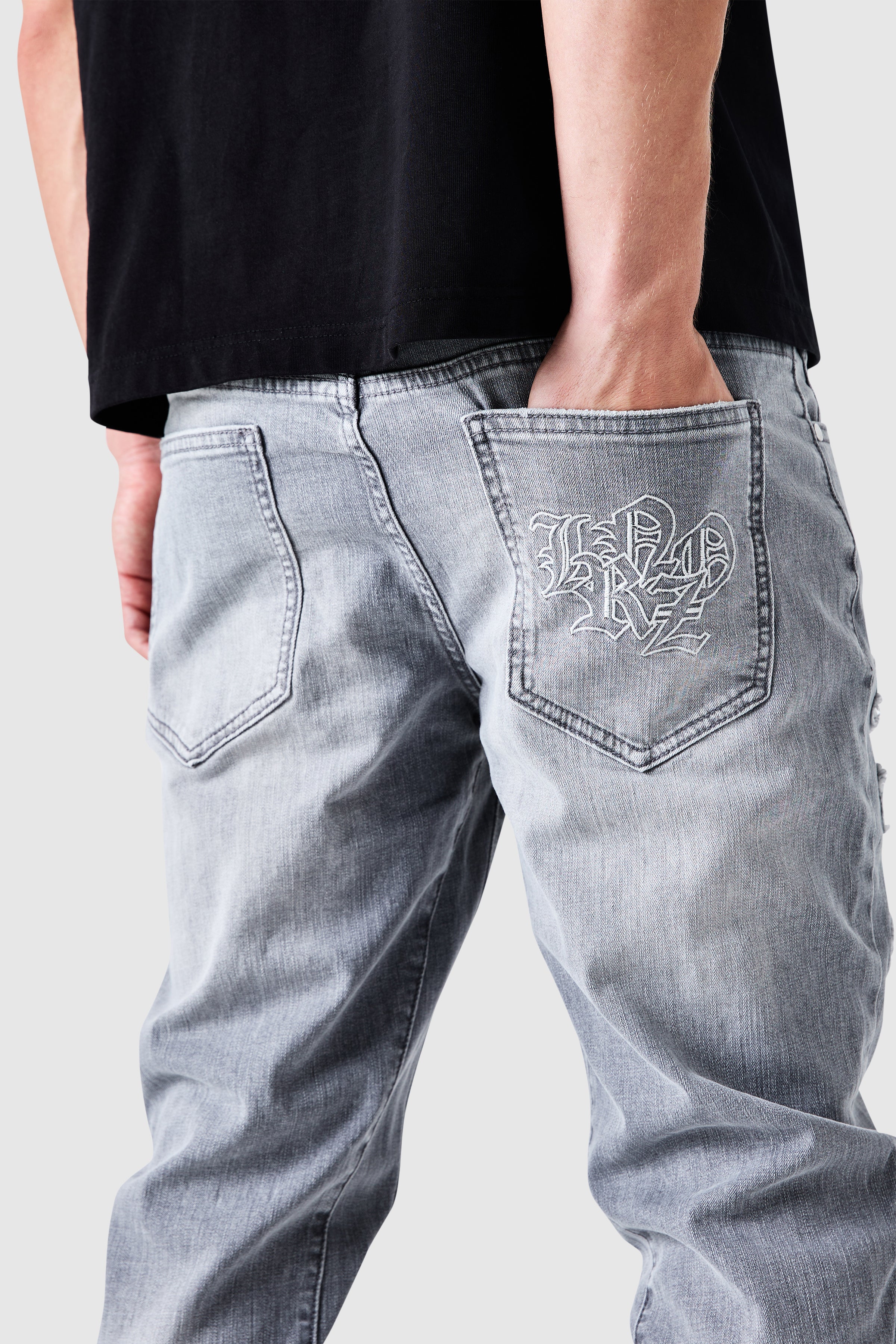Icon Patch Flare Jean - Light Grey - Image 5