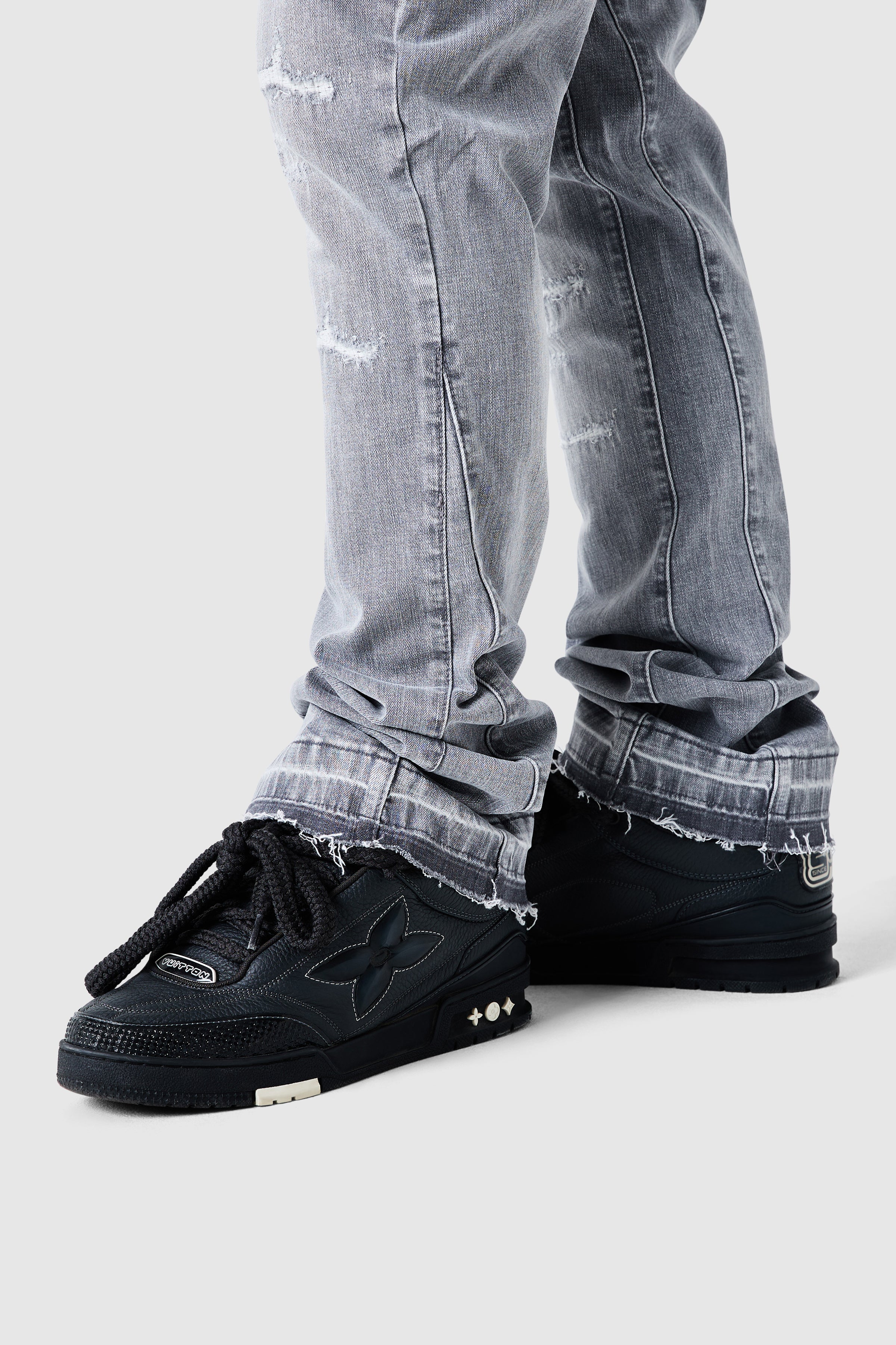 Icon Patch Flare Jean - Light Grey - Image 8