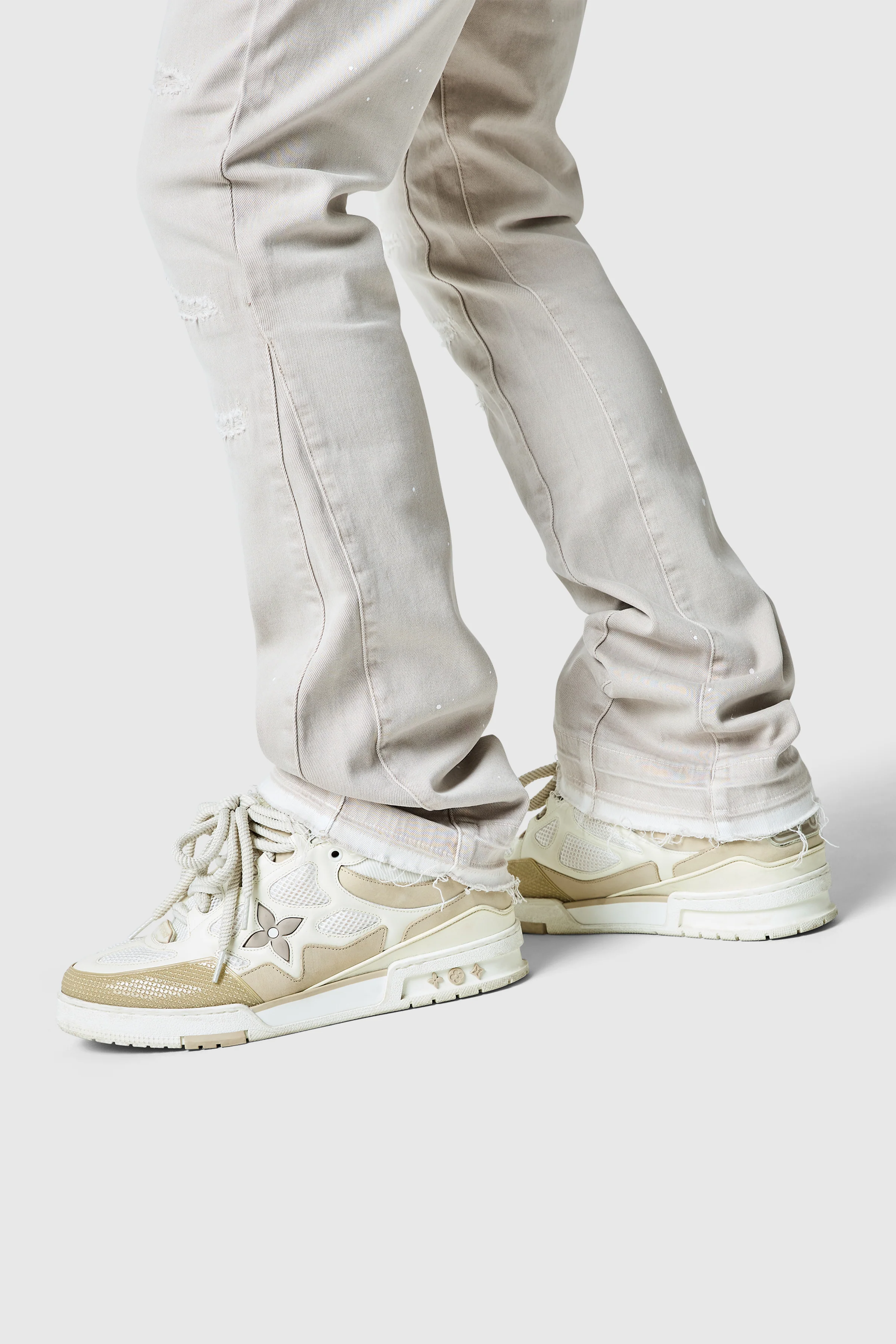 Oasis Flare Jean - Cream Grey - Image 8