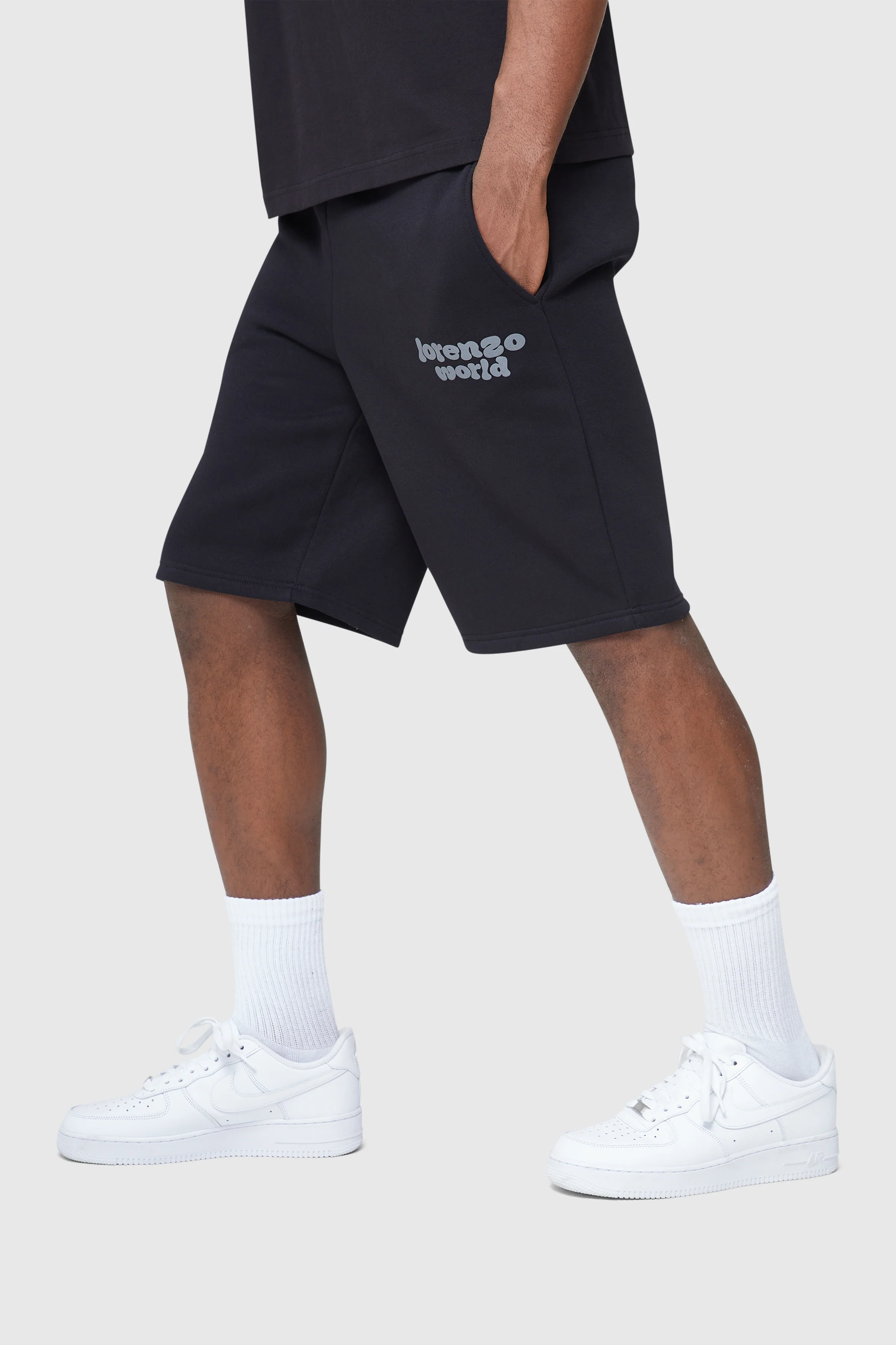 Star Short - Black - Image 4