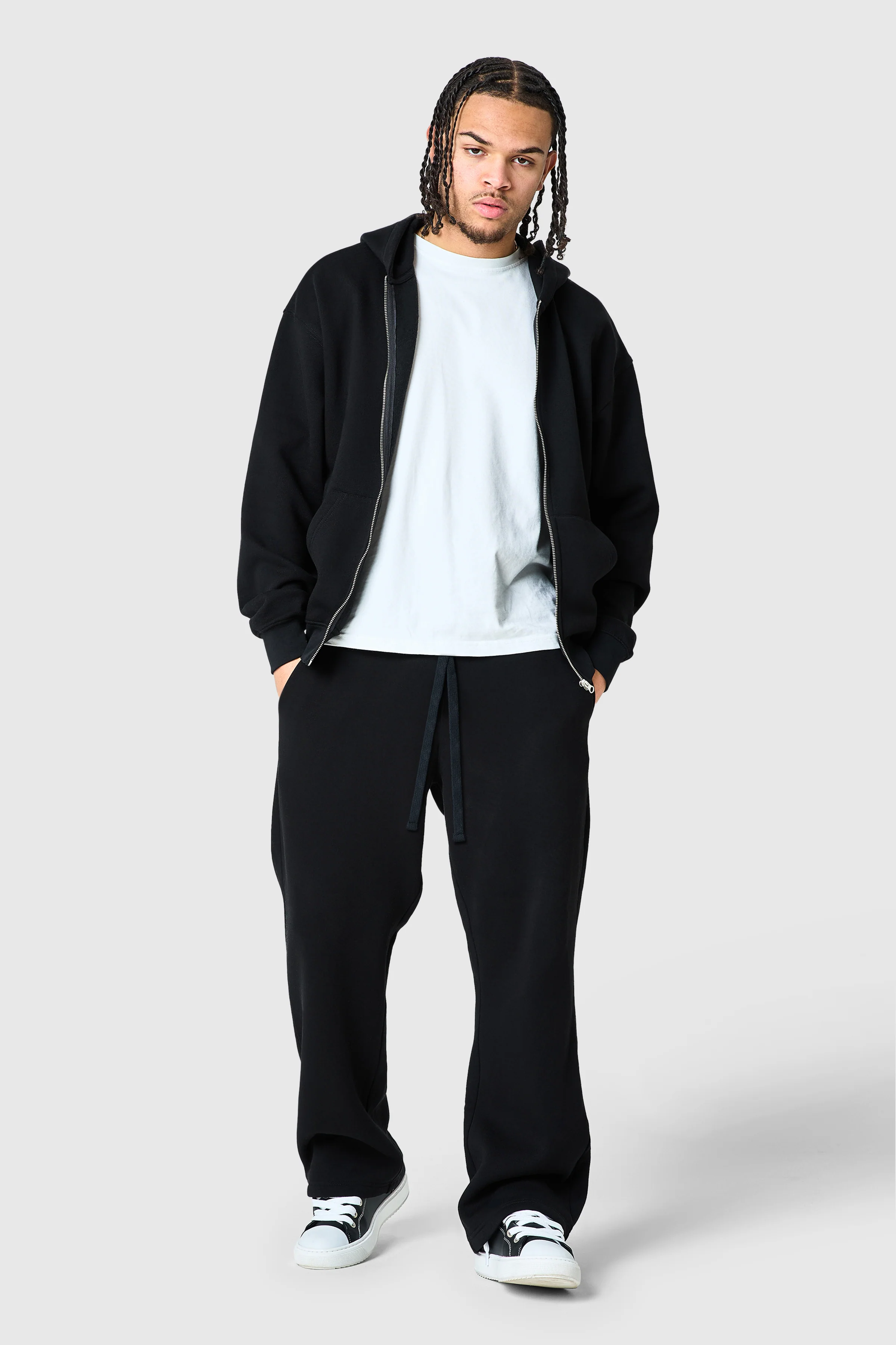 Uniform Jogger - Black - Image 6