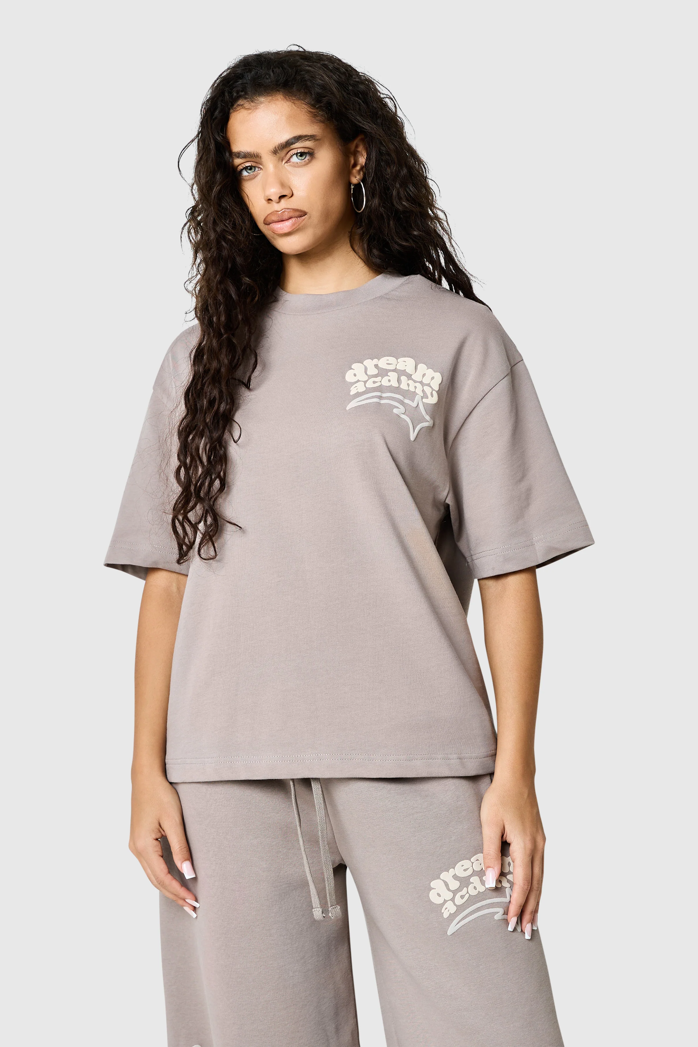 Womens Dream Acdmy Tee - Soft Taupe - Image 2