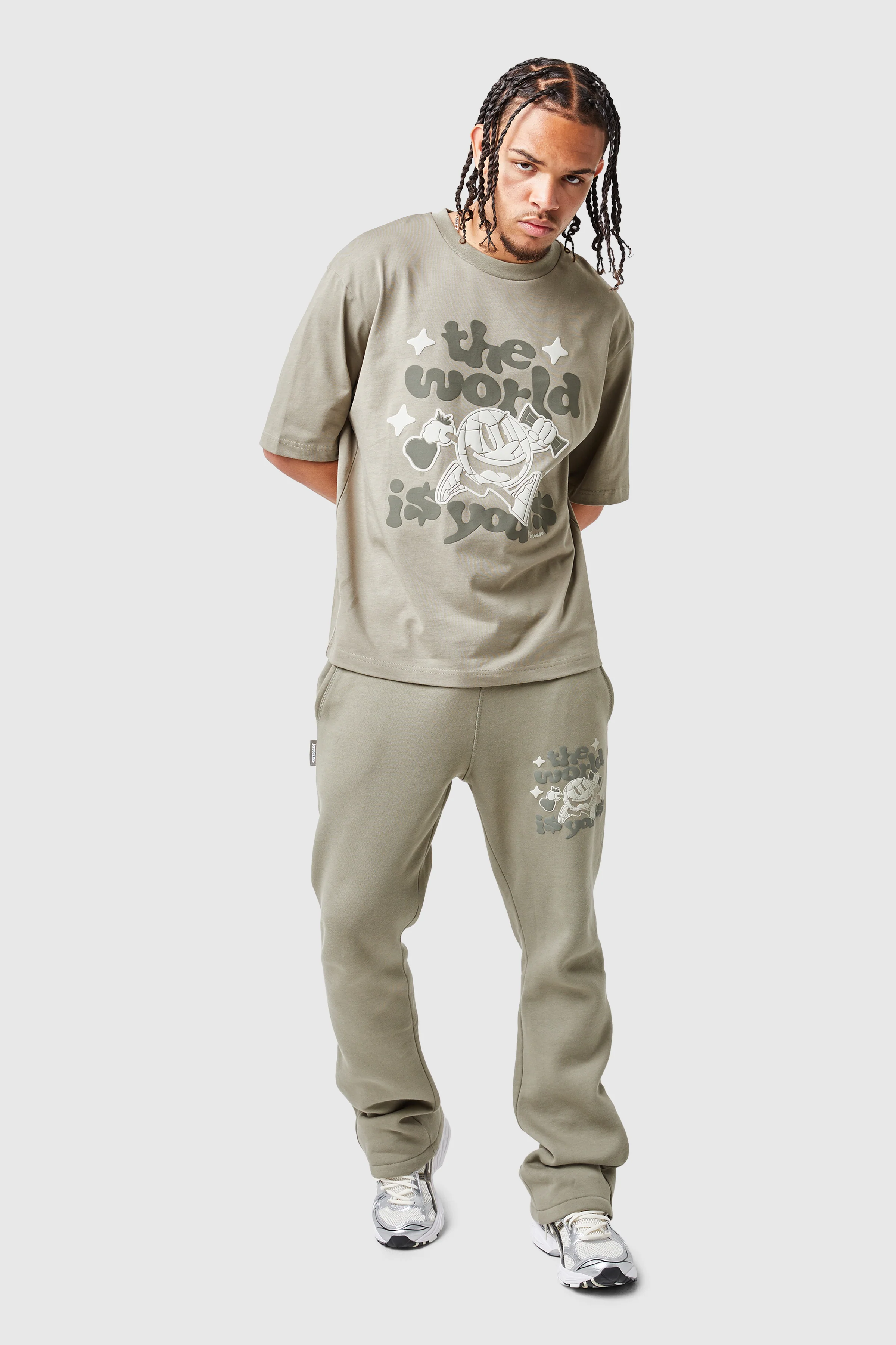 World Is Yours Tee - Green - Image 4