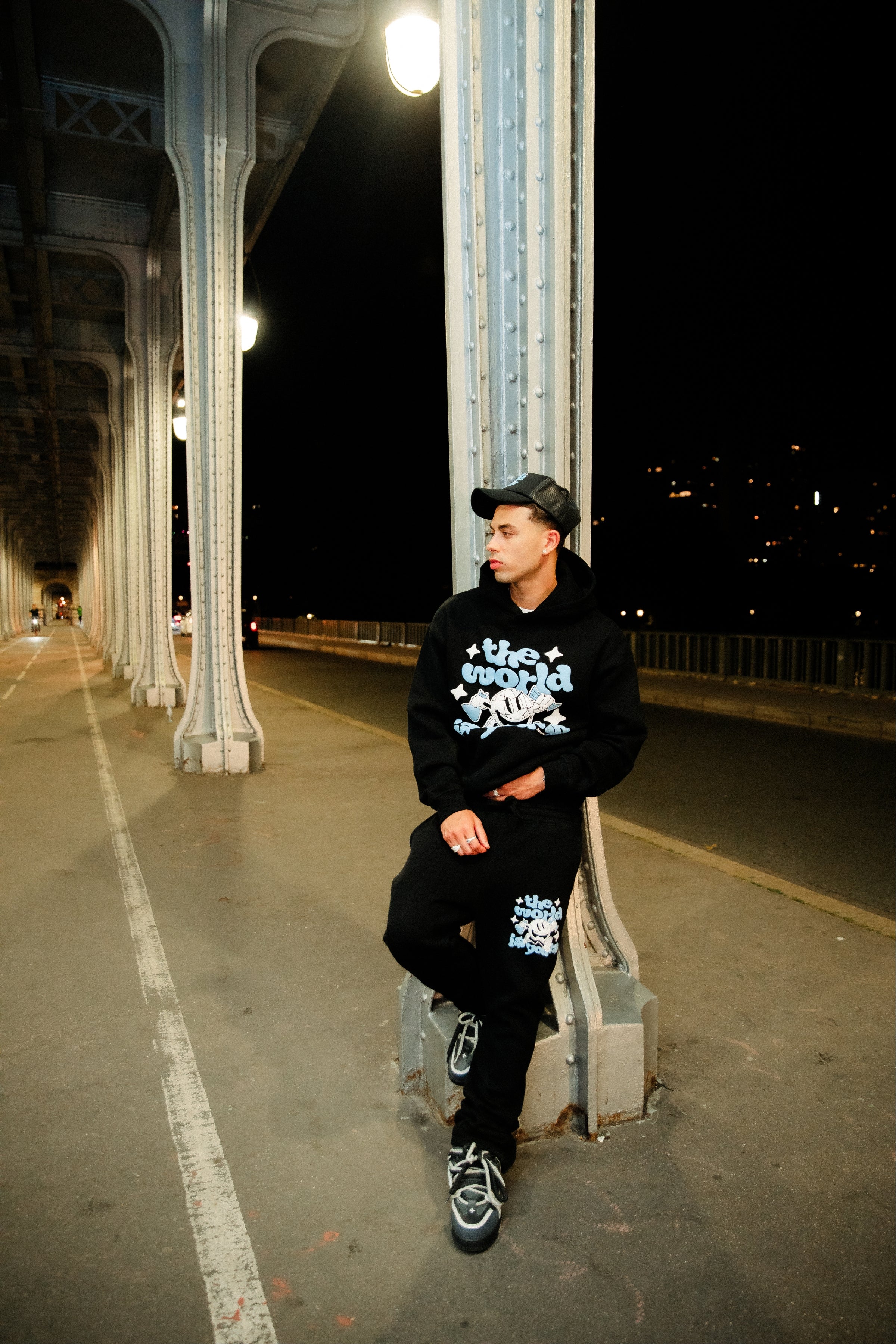 World Is Yours Tracksuit - Black - Image 4